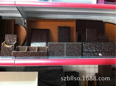 【圓形包皮生 梯形包皮 塑膠五金成品包皮 蓋子包皮 鐵板包皮加工】?jī)r(jià)格,廠家,圖片,首飾包裝,深圳市寶源利皮具-