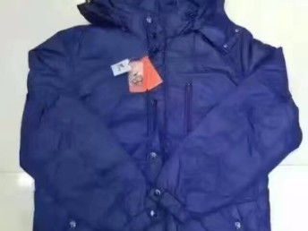 圖 專賣店斷碼清貨批發,服裝尾貨批發 正品 深圳服裝 鞋帽 箱包